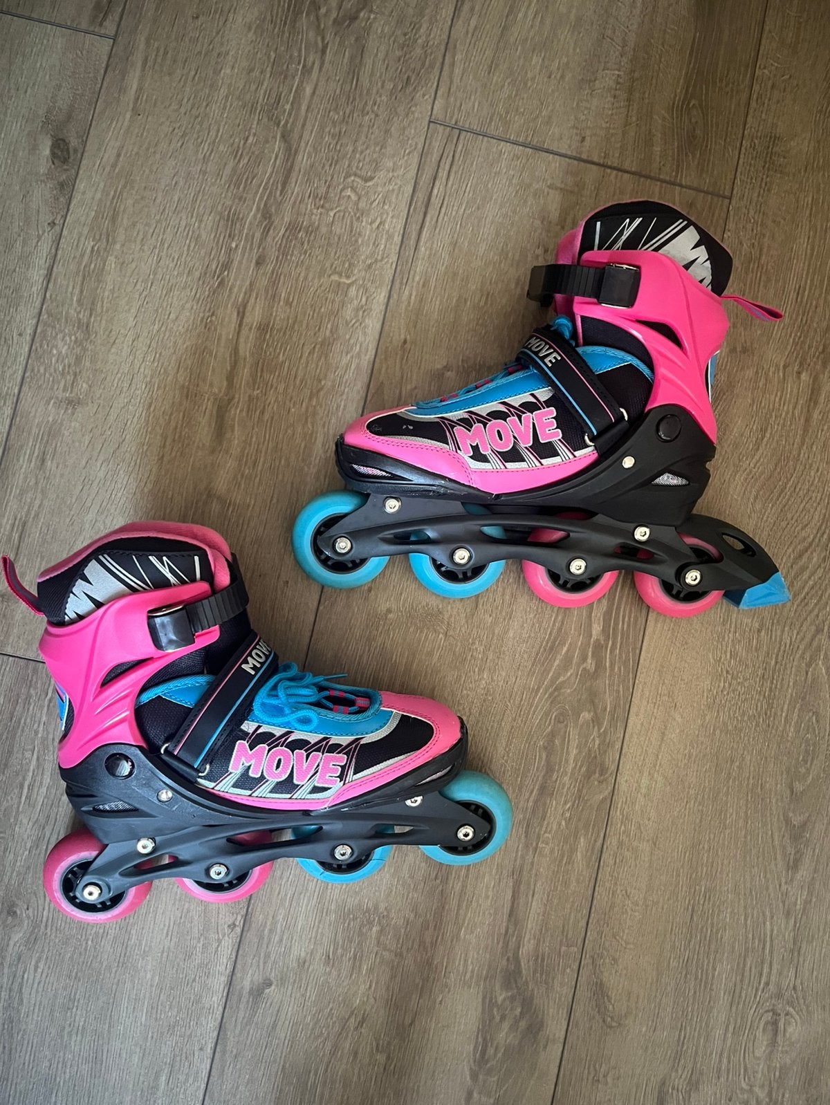 Verstelbare skeelers / inline skates maat L (38-41), Verstelbaar, Zo goed als nieuw, Inline skates 4 wielen, Ophalen
