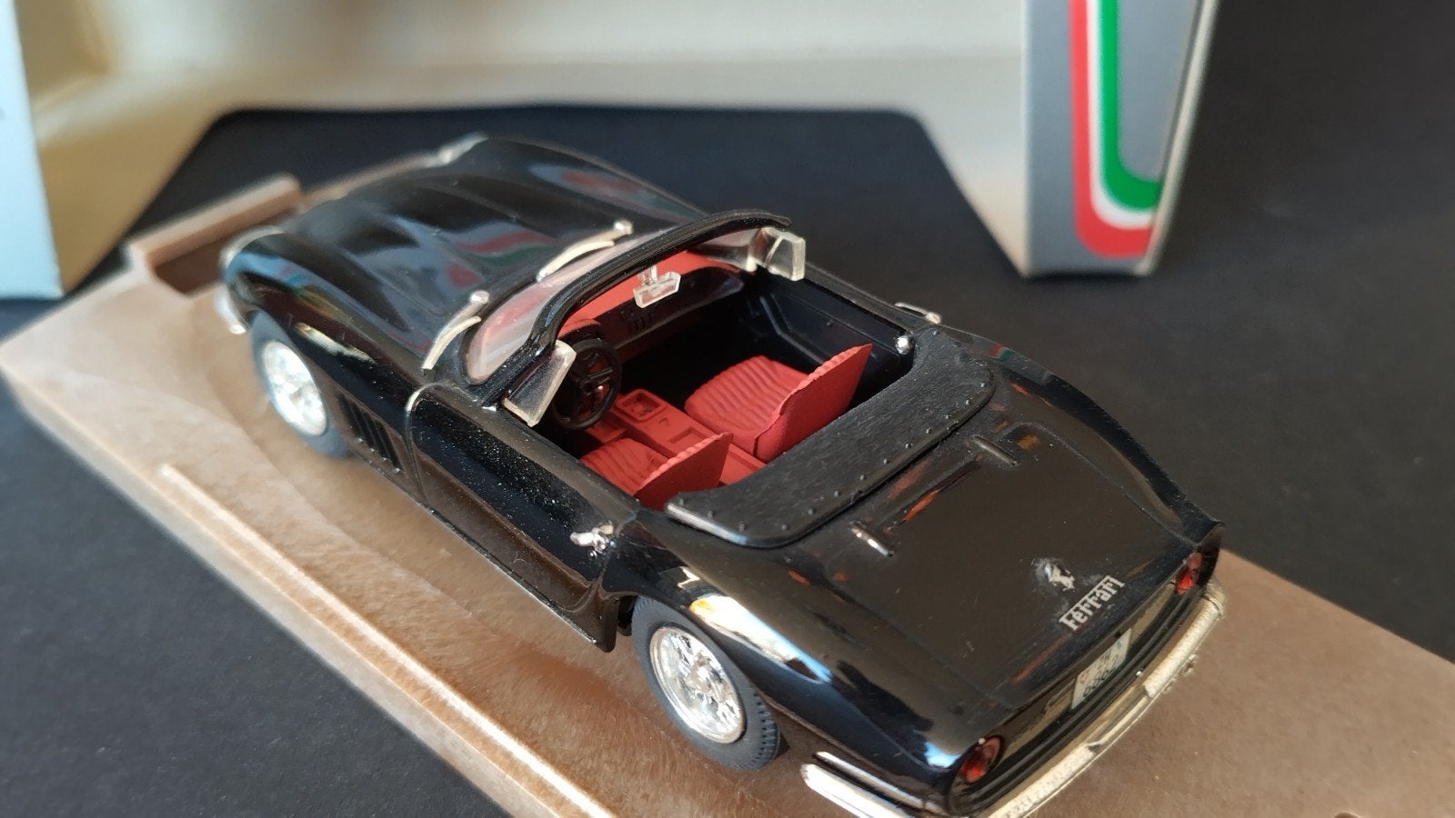Ferrari 275 GTB Spyder Black 1:43 Box Models Pol, Overige merken, Auto, Verzenden, .