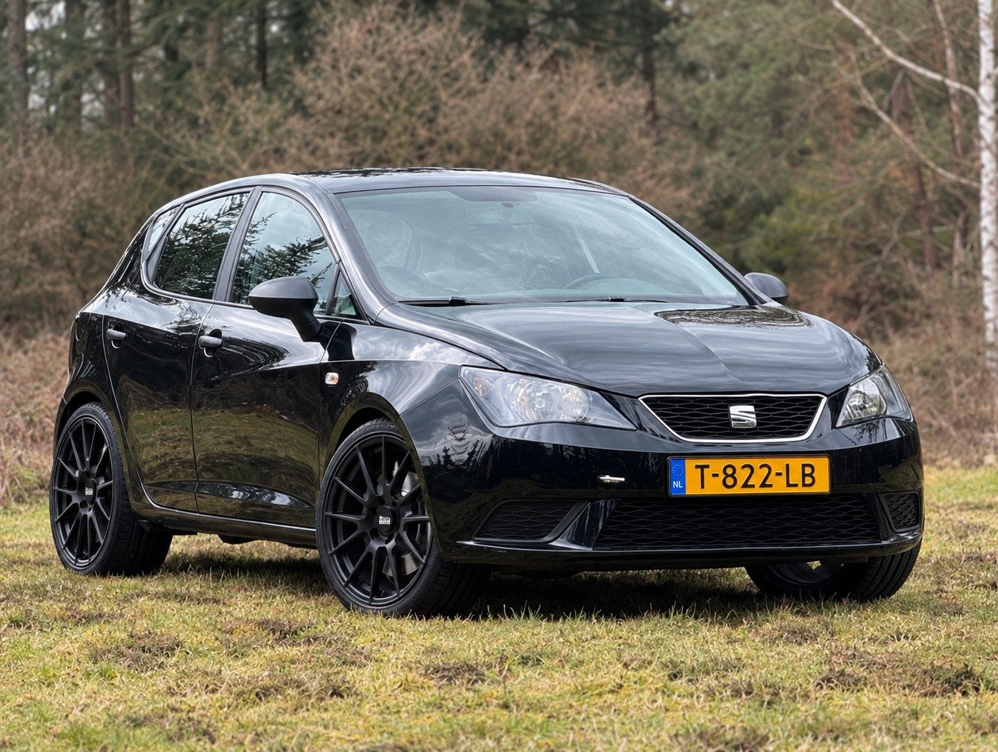 Seat Ibiza 1.2 51KW 5DRS 2014 Zwart, Auto's, Voorwielaandrijving, Euro 5, 31 €/maand, Overige kleuren