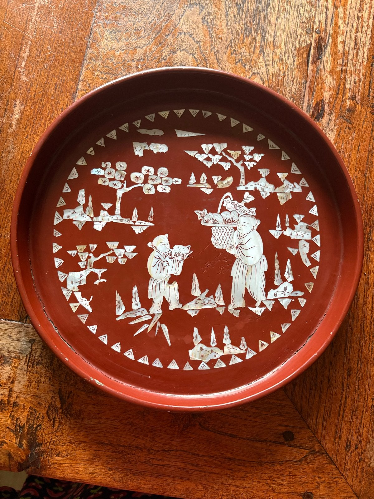 Antieke Chinese Lak Dienblad met Parelmoer Inleg, Ophalen of Verzenden