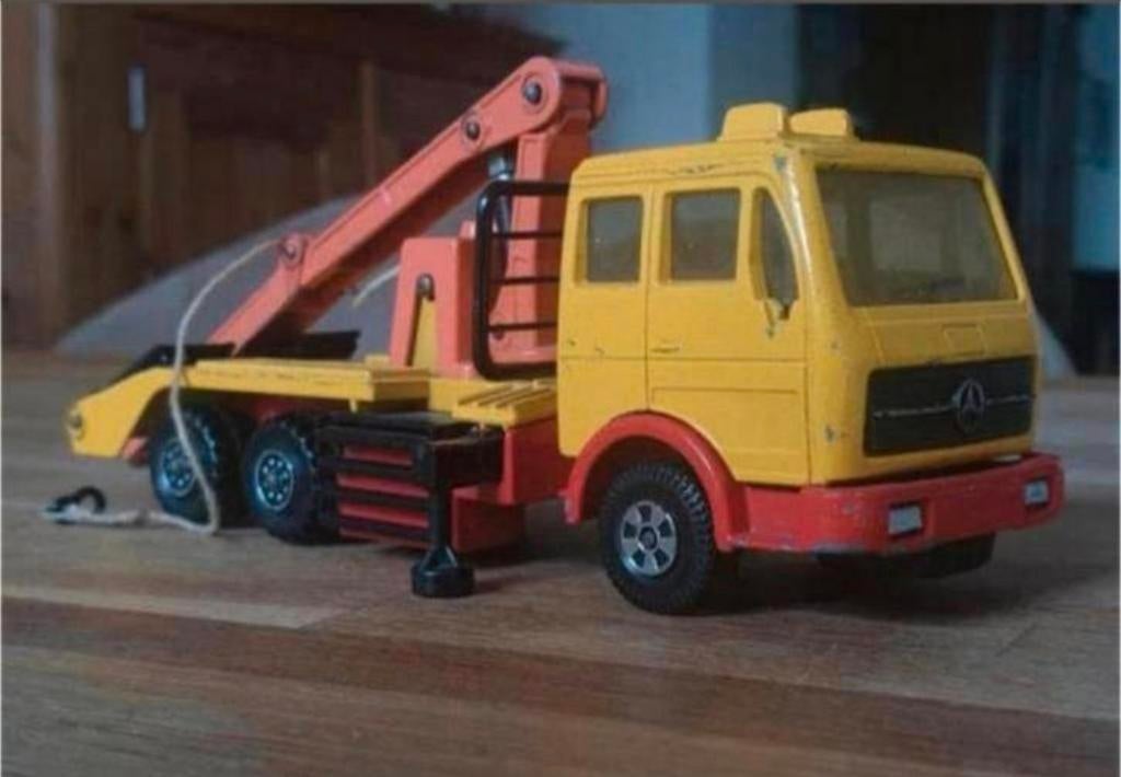 Matchbox Super Kings K-43 Mercedes Truck met kraan, Ophalen of Verzenden, Gebruikt, Bus of Vrachtwagen, Matchbox