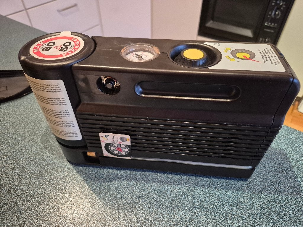 elektrische autobandenpomp, Ophalen of Verzenden, Gebruikt
