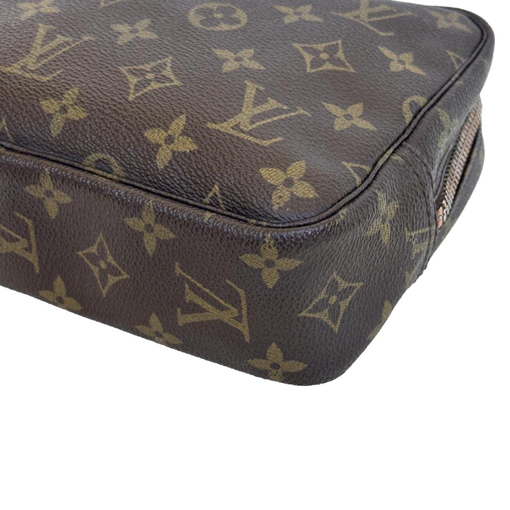 Louis Vuitton toilettas monogram toiletry trousse cosmetic image 7