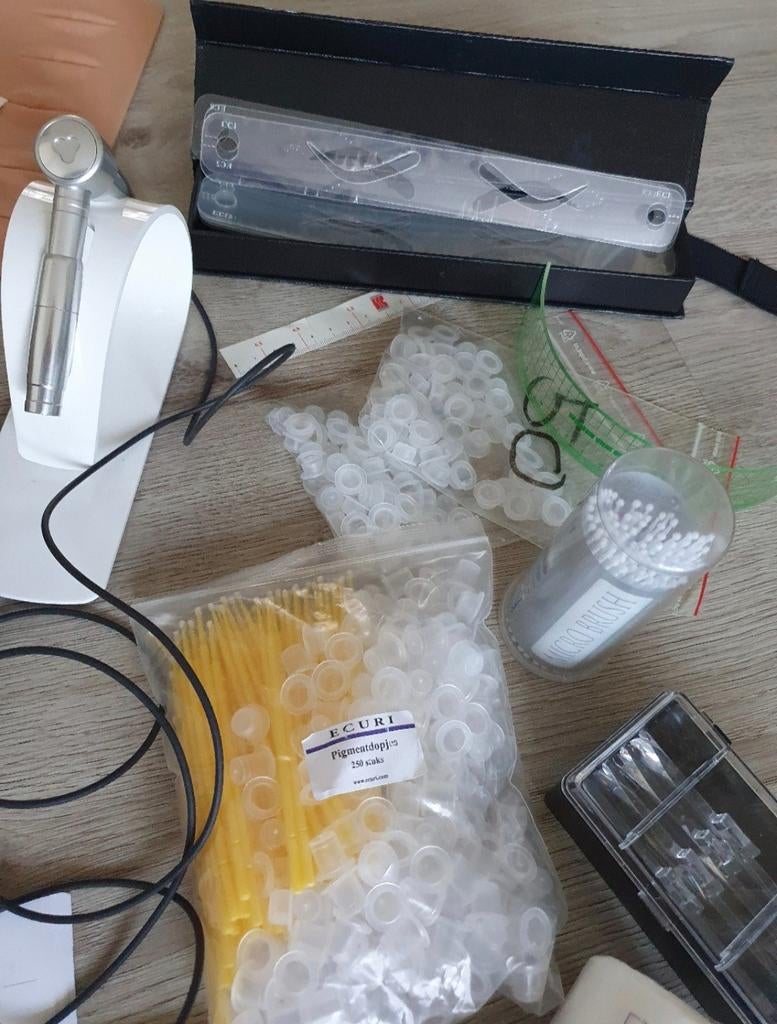 Permanente make-up apparatuur, Pmu en microneedling., Ophalen of Verzenden