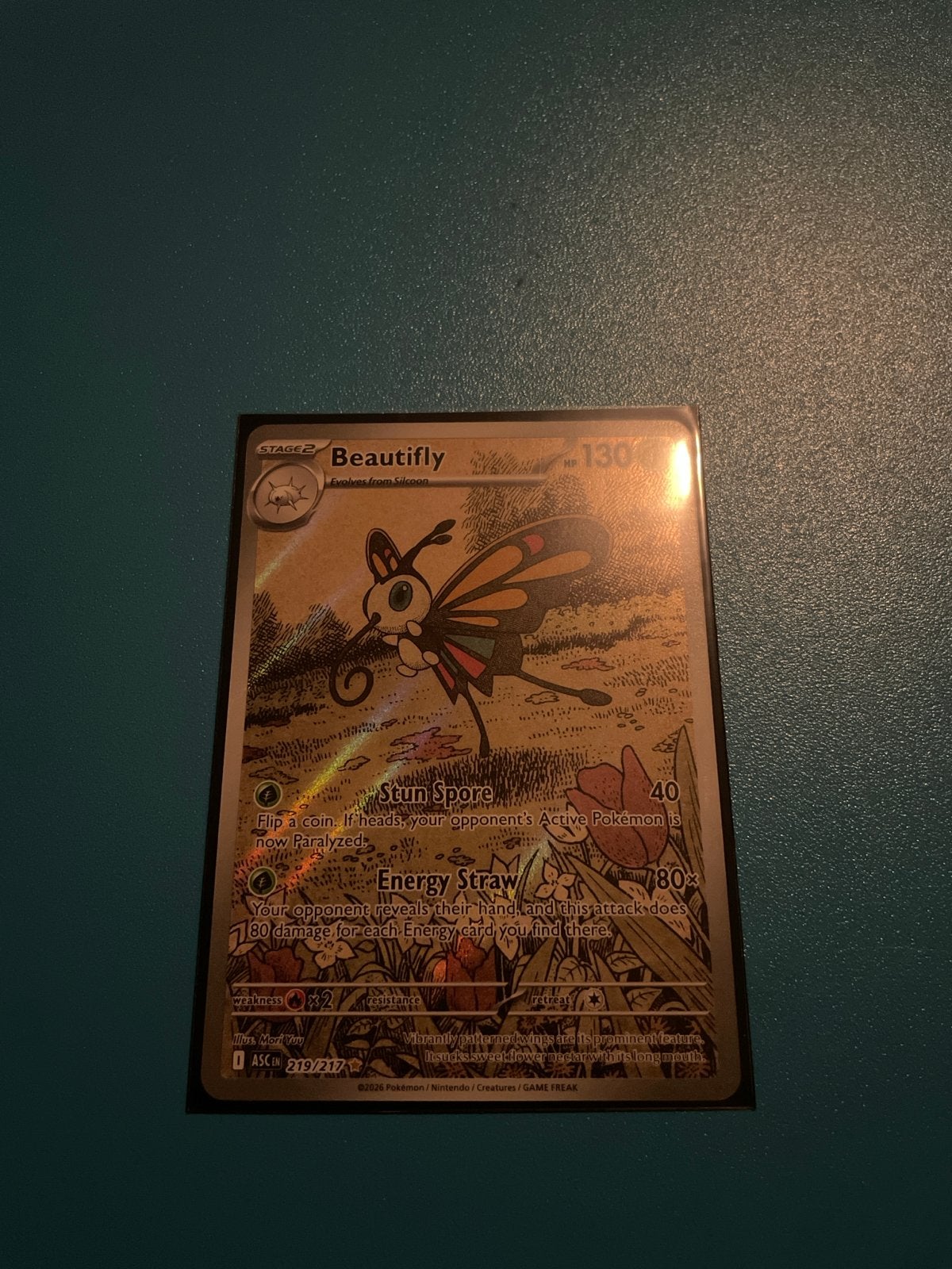 Beautifly 219/217 Gold Secret Rare Pokémon Kaart, Ophalen of Verzenden, Zo goed als nieuw, Losse kaart, Foil