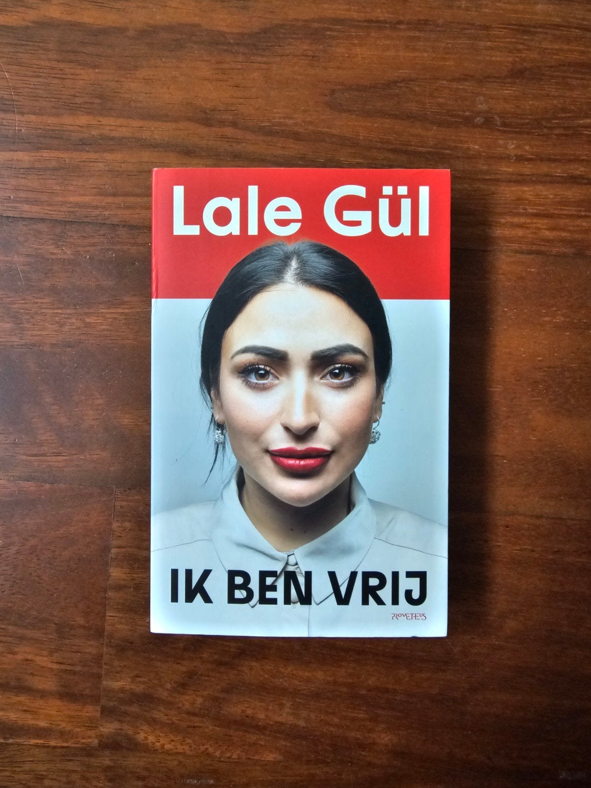 Lale Gül - Ik ben vrij, Boeken, Ophalen of Verzenden, Zo goed als nieuw, Lale Gül