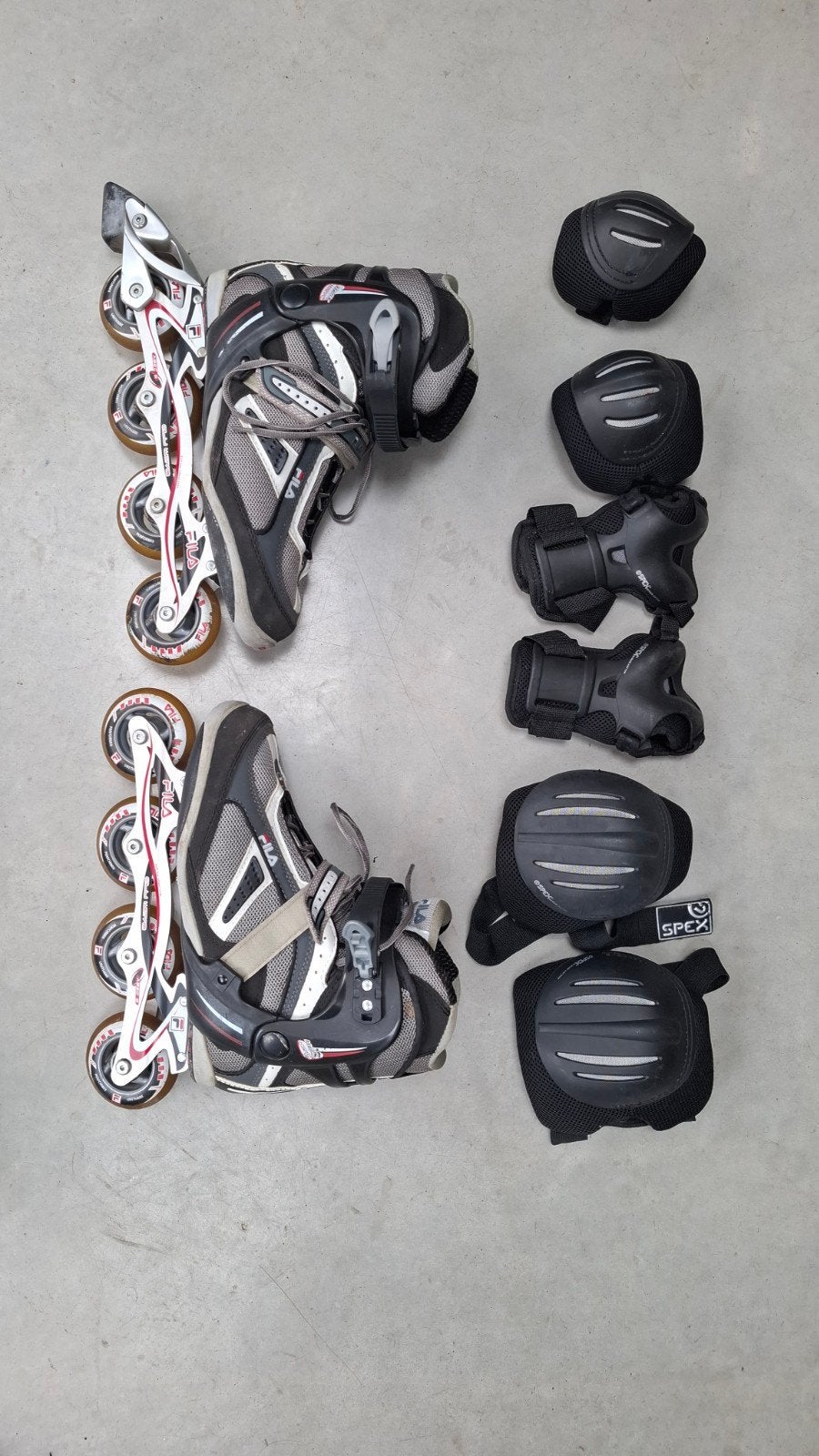 Fila inline skates met beschermset - Maat 44, Ophalen, Gebruikt, Dames, Inline skates 4 wielen