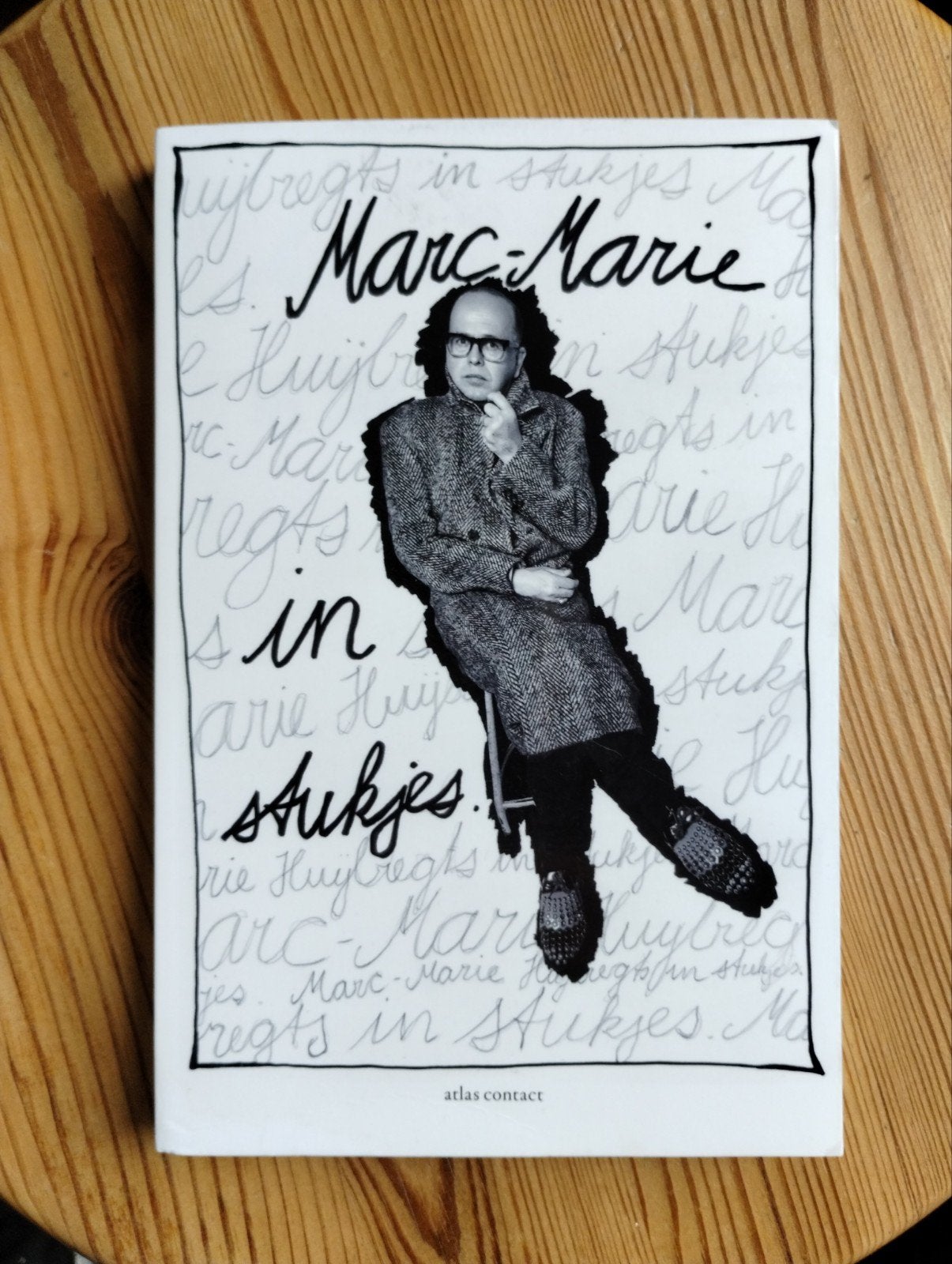 Marc-Marie Huijbregts in stukjes - Boek, Ophalen of Verzenden, Gelezen, Marc-Marie Huijbregts, Nederland