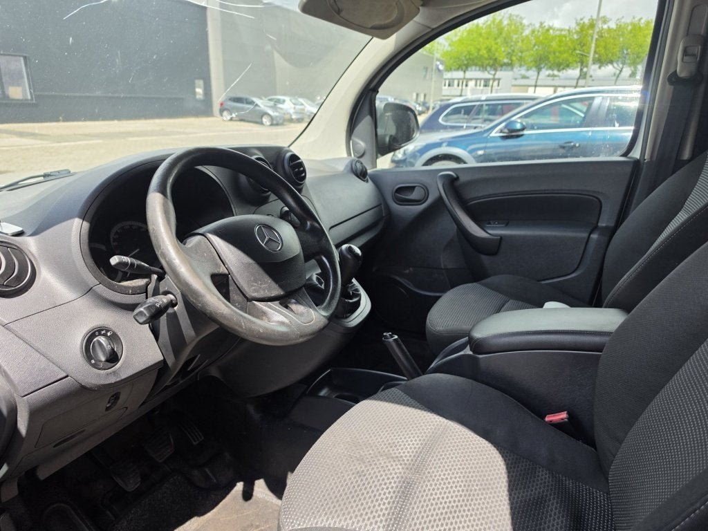 Mercedes-Benz Citan 108 CDI BE Kort Airco MOTORPROBLEEM!, Auto's, Bestelauto's, Euro 5, 4 cilinders, Wit, Bedrijf