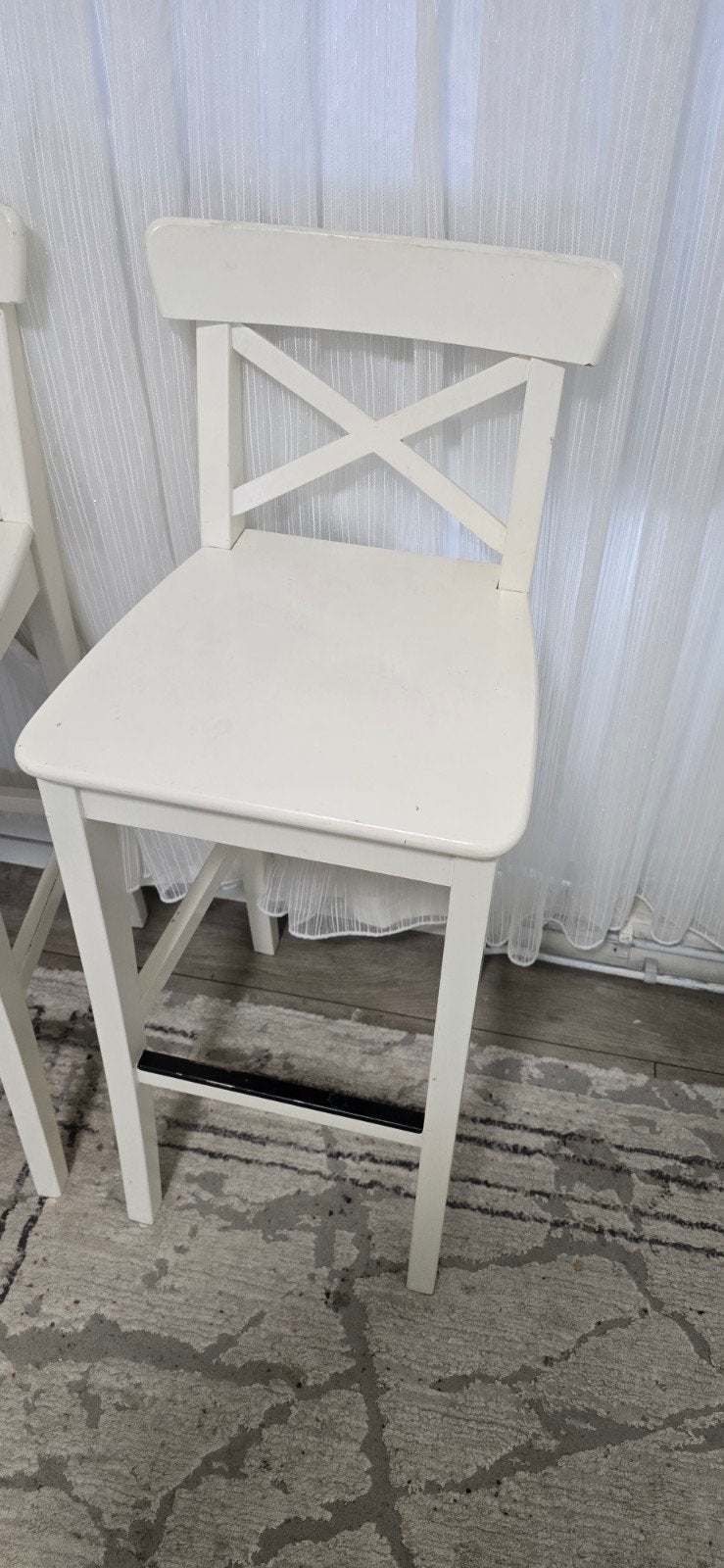 IKEA Barstoel - Wit, in goede staat, Huis en Inrichting, Barkrukken, Gebruikt, 60 tot 90 cm, Ophalen of Verzenden, 1 kruk