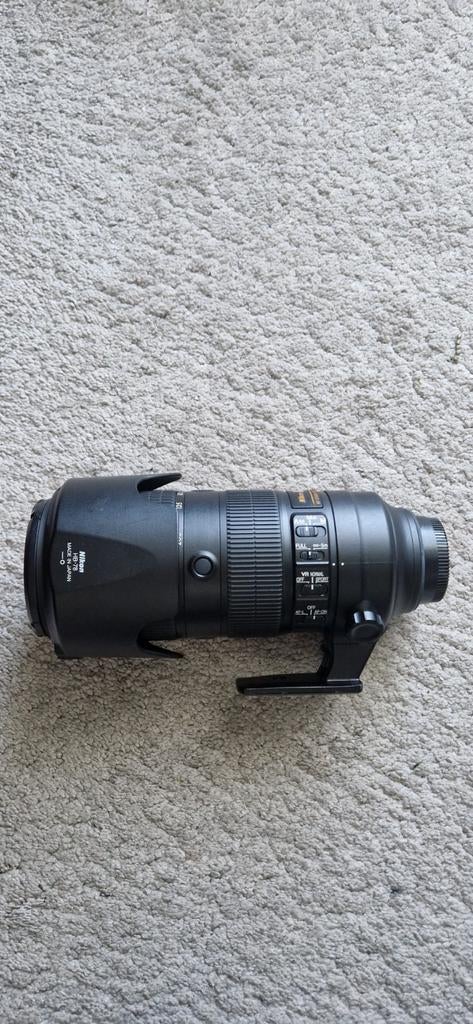 Nikon AF-S NIKKOR 70-200mm f/2.8E FL ED VR telelens, Ophalen