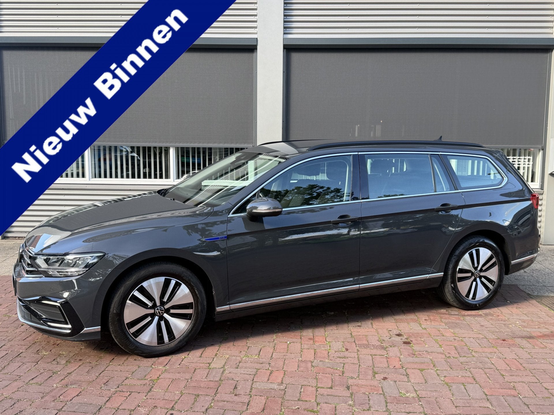 Volkswagen Passat Variant 1.4 TSI PHEV GTE Business Bj 2021, Dealer onderhouden, Stof, Gebruikt, Zwart