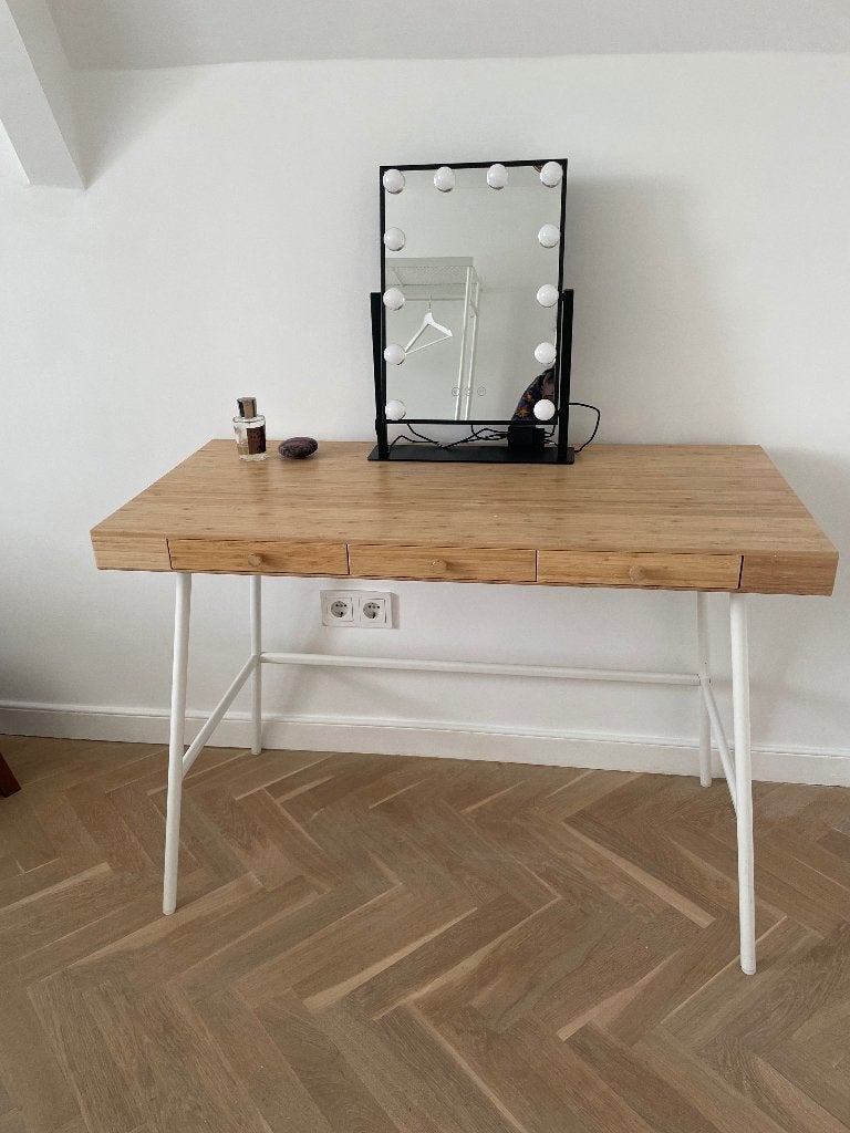 LILLÅSEN Bureau, bamboe, 102x49 cm, Huis en Inrichting, Bureaus, Ophalen, Demontabel, Zo goed als nieuw
