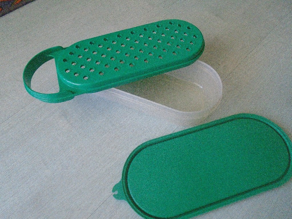 rasp met opvangbakje/ rasppaardje, tupperware, Ophalen of Verzenden, Zo goed als nieuw, Overige typen