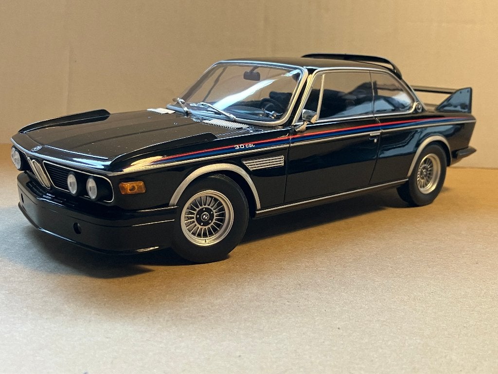 BMW 3.0 CSI Coupe  Black  1973   1/18 Minichamps, Hobby en Vrije tijd, Modelauto's | 1:18, Ophalen of Verzenden, Nieuw, Auto, MiniChamps