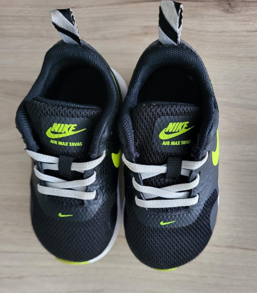 Nike Air Max Tavas Babyschoenen, Ophalen of Verzenden, Gebruikt, Hardloopschoenen, Nike