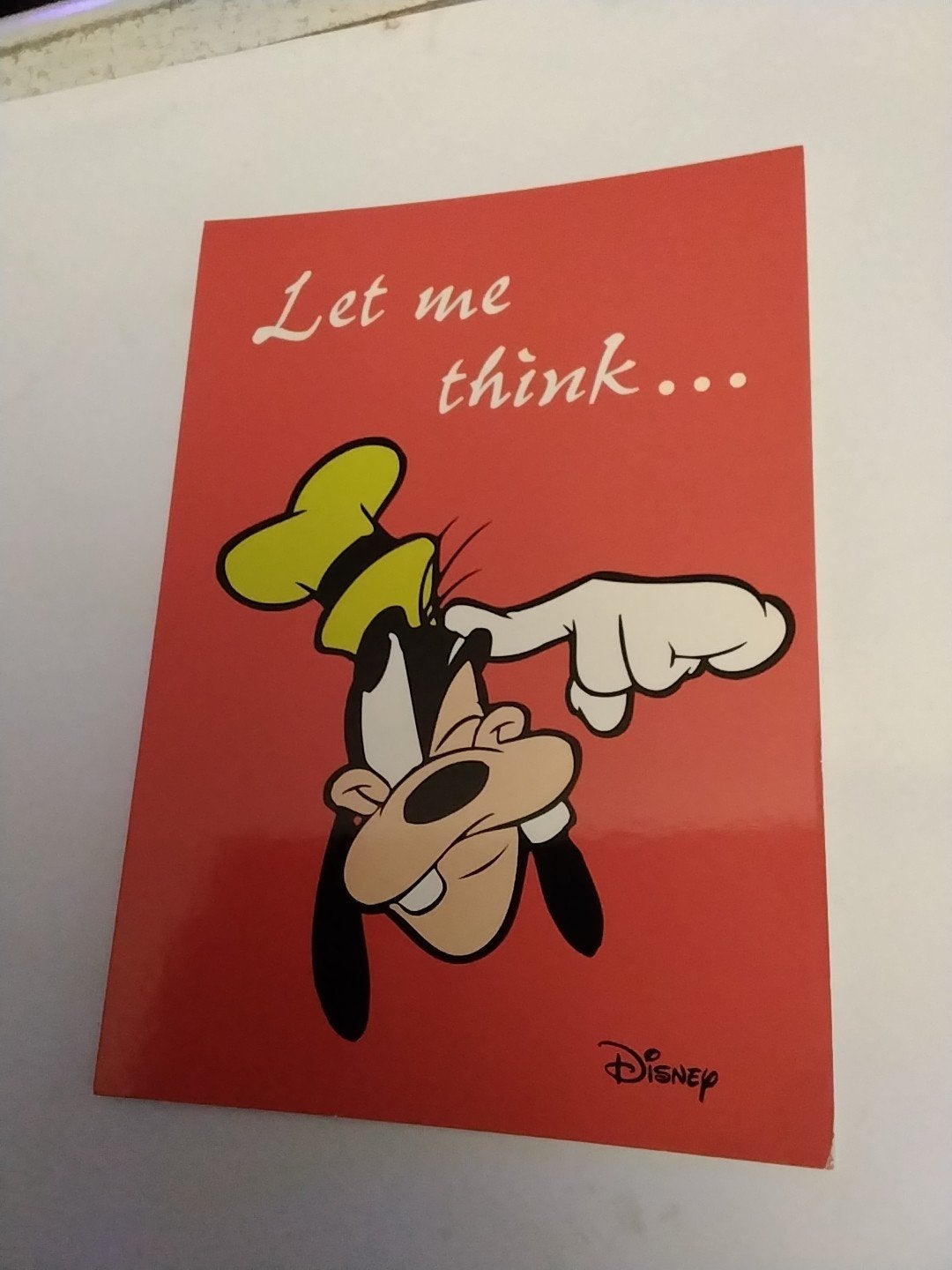 Disney Goofy 'Let me think...' Ansichtkaart, Ophalen of Verzenden