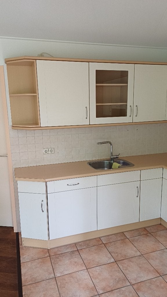 Nette hoekkeuken, ideaal voor klussers, Huis en Inrichting, Keuken | Complete keukens, Ophalen, Gebruikt, Hoekkeuken, Kunststof
