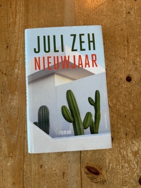 Juli Zeh, Nieuwjaar, Europa overig, Juli Zeh, Ophalen of Verzenden, Zo goed als nieuw