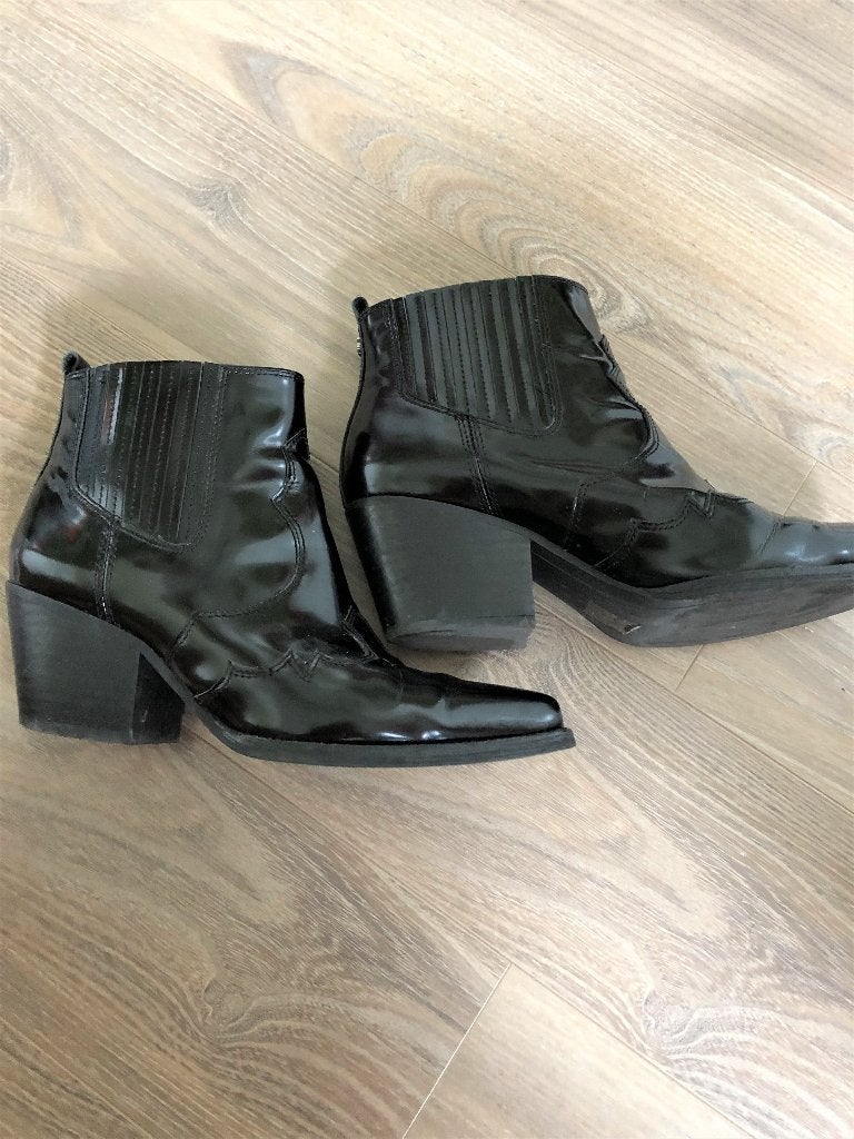 Sam edelman enkellaarzen 37, Kleding | Dames, Schoenen, Ophalen of Verzenden, Zo goed als nieuw, Zwart
