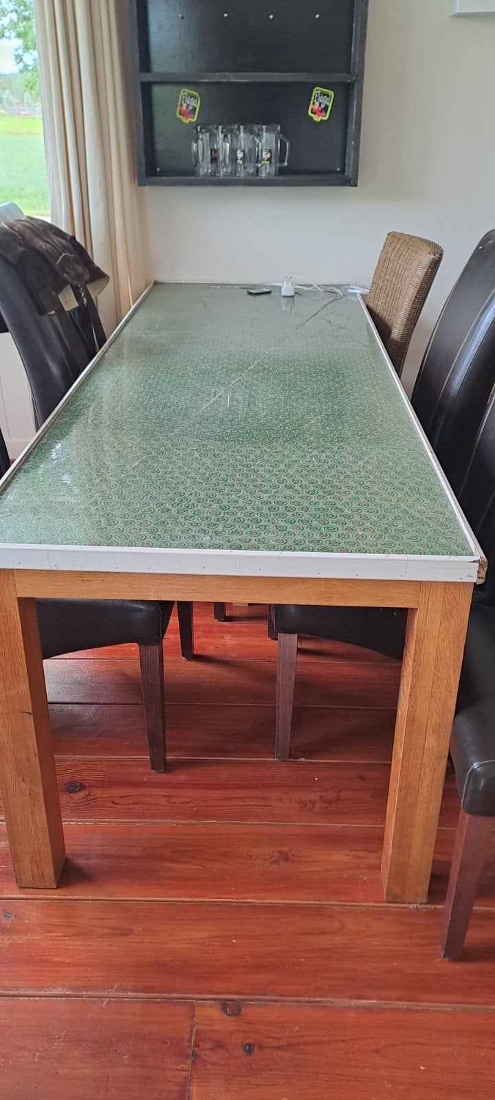 Unieke Heineken bierdopjes tafel, Ophalen, Gebruikt, Overige materialen, 100 tot 150 cm