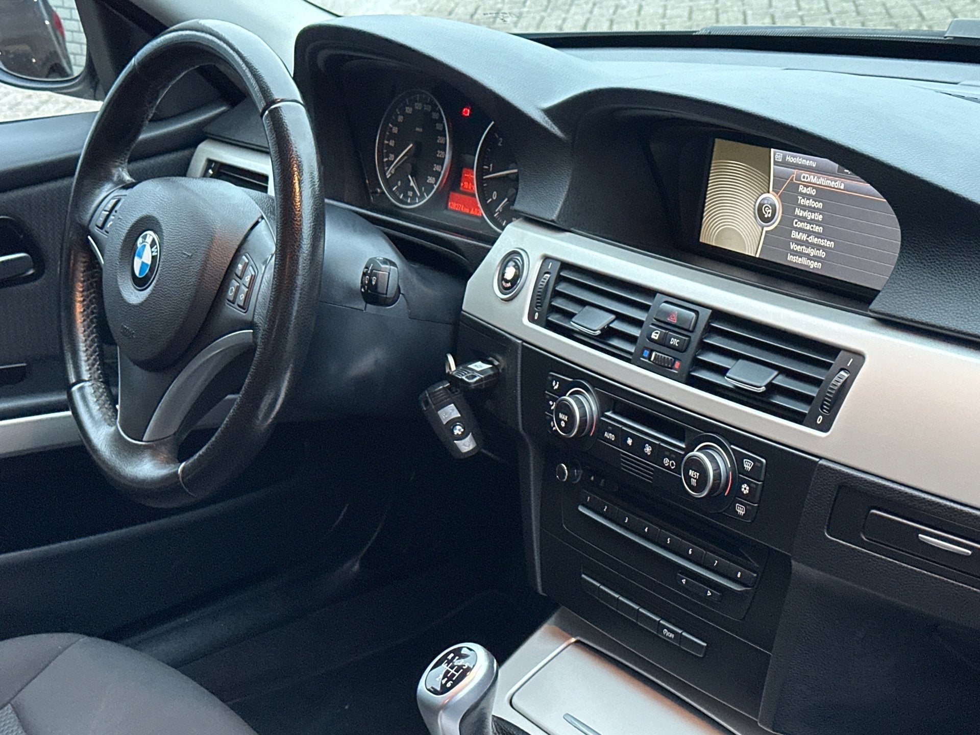 BMW 3-serie Gereserveerd!, Gebruikt, 1599 cc, 4 cilinders, Origineel Nederlands