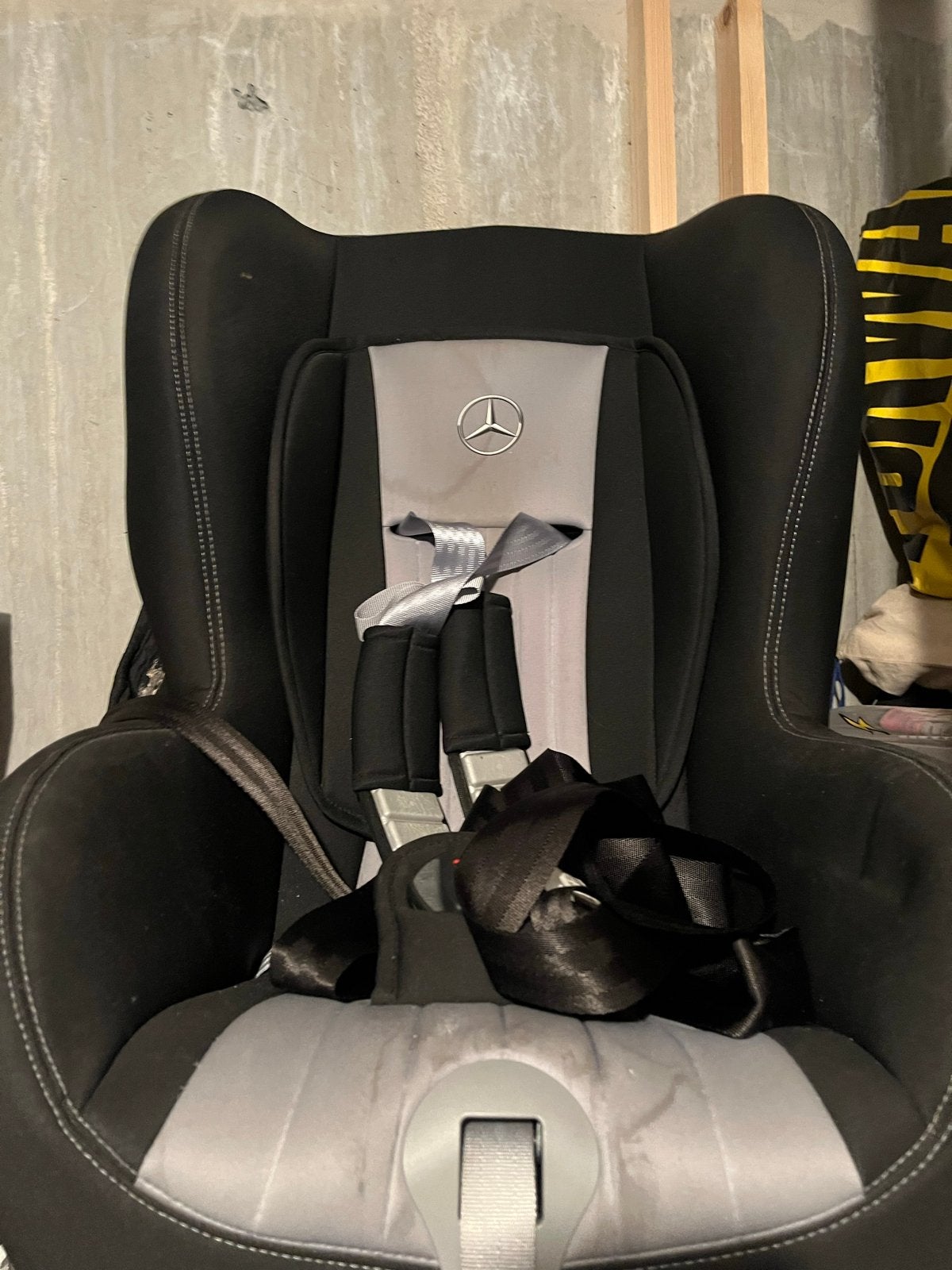 Mercedes-Benz Baby Autostoel - Zwart/Grijs, Kinderen en Baby's, 9 t/m 18 kg, Zijbescherming, Ophalen, Overige merken