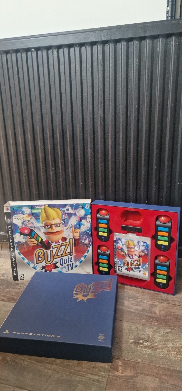 Buzz! Quiz TV PS3 met 4 draadloze buzzers en USB-ontvanger, 3 spelers of meer, Ophalen of Verzenden, Zo goed als nieuw, Vanaf 3 jaar