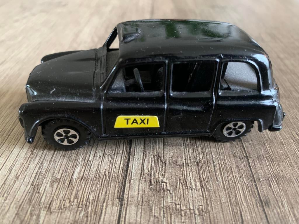 Miniatuur London Taxi - Zwart Speelgoedauto, Verzamelen, Speelgoed, Ophalen of Verzenden, Gebruikt