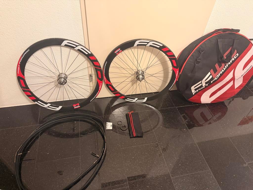 FFWD F5T baanwielen met tas | fixie fixed gear baanfiets, Ophalen, Zo goed als nieuw, Wiel, Carbon