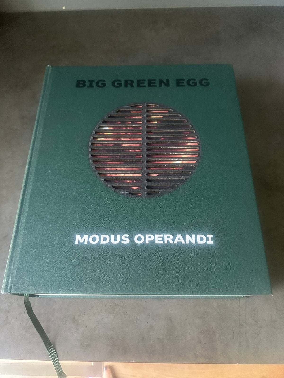 BIG GREEN EGG MODUS OPERANDI NL, Ophalen, Zo goed als nieuw