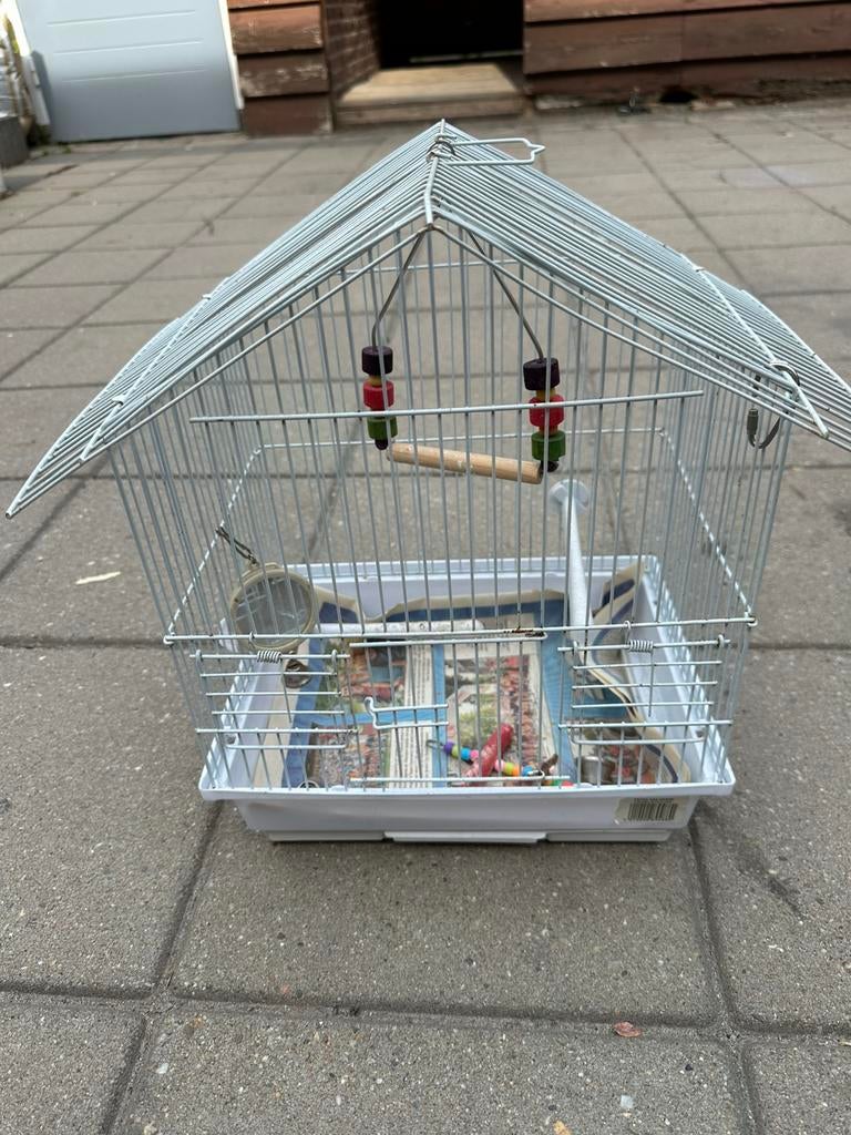 Vogels kooien, Dieren en Toebehoren, Vogels | Hokken en Kooien, Ophalen of Verzenden, Zo goed als nieuw, Hout, Vogelkooi
