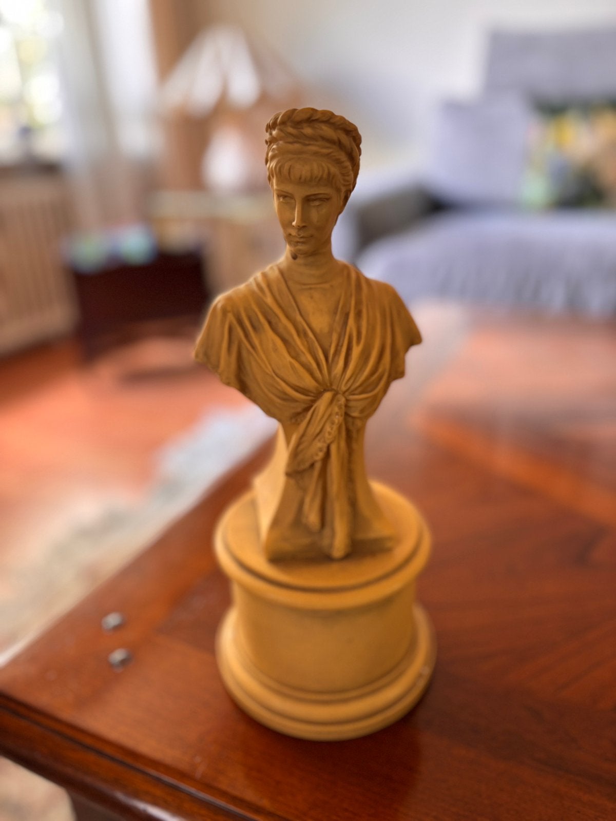 Klassieke Buste van Vrouw op Sokkel, Ophalen, Gips, Buste, 20 - 50 cm