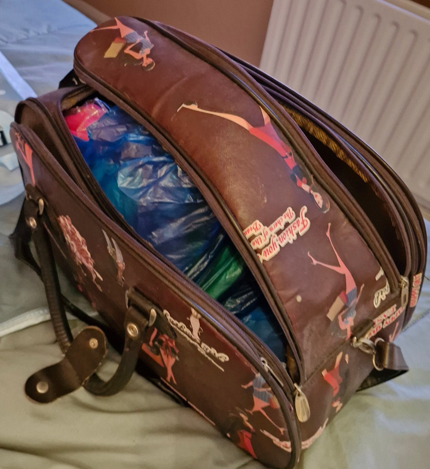 Rommelmarktspullen, Sieraden, Tassen en Uiterlijk, Koffers, Ophalen of Verzenden, Hard kunststof, Minder dan 50 cm, Minder dan 35 cm
