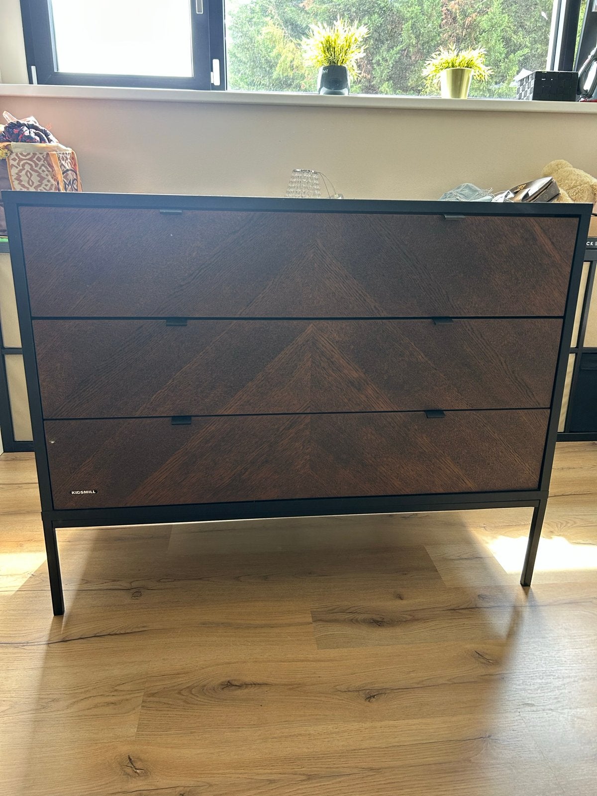 Kidsmill Commode - zwart met hout look, Ophalen, Gebruikt, 50 tot 70 cm, 100 cm of meer