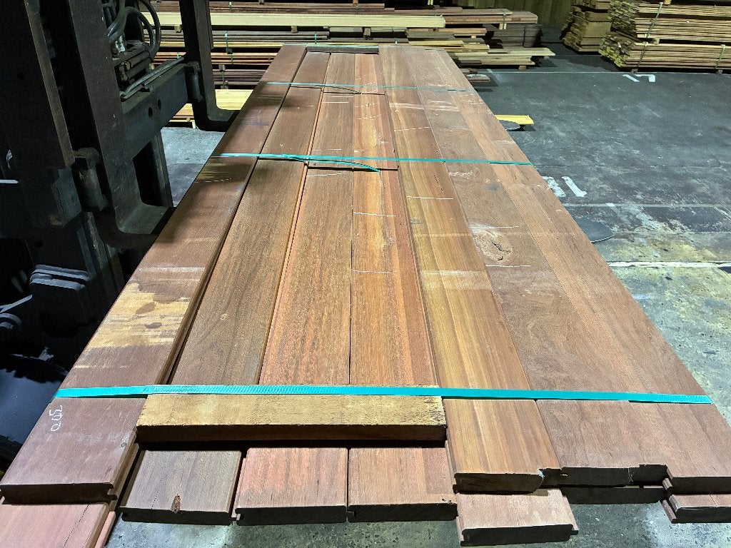 vlonderplanken-damwand-Hardhout-Massaranduba-32x132 mm, Ophalen, Nieuw, Hout
