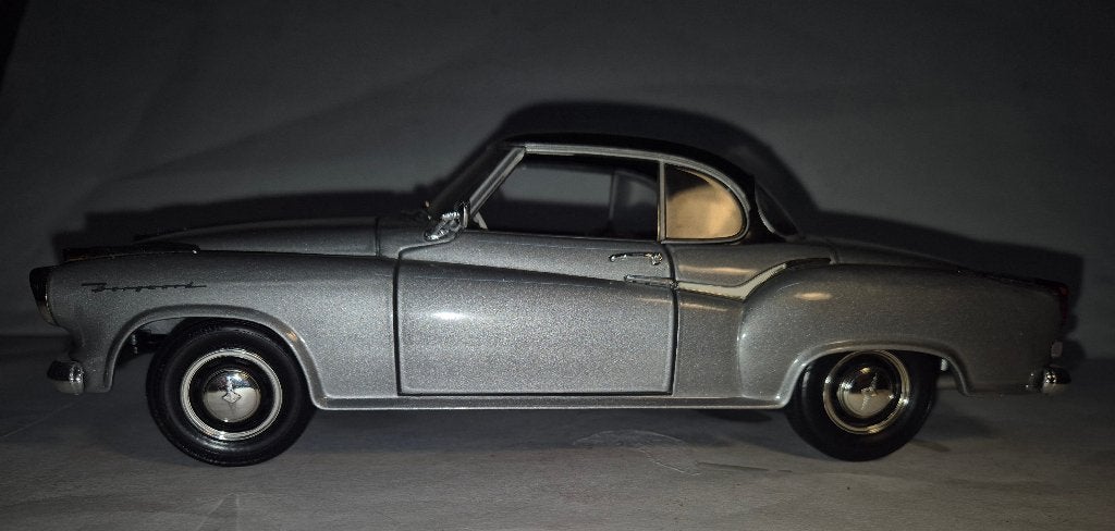 Borgward Isabella Modelauto 1 :18, Ophalen of Verzenden, Zo goed als nieuw, Auto, Overige merken