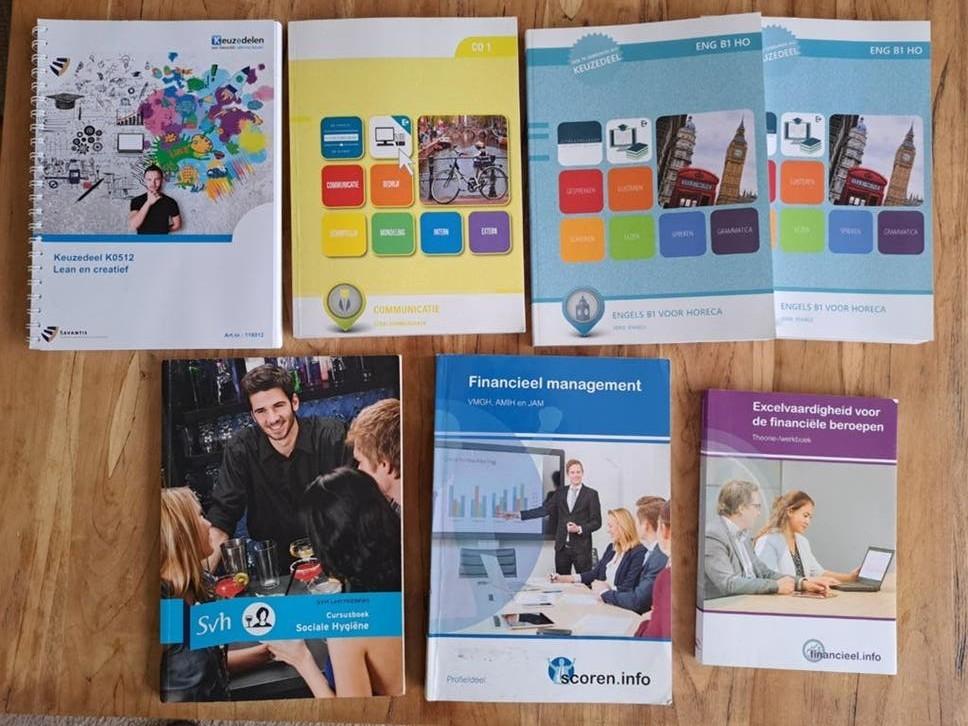 Studieboeken horeca mbo4, Boeken, Ophalen of Verzenden, Zo goed als nieuw, Overige niveaus