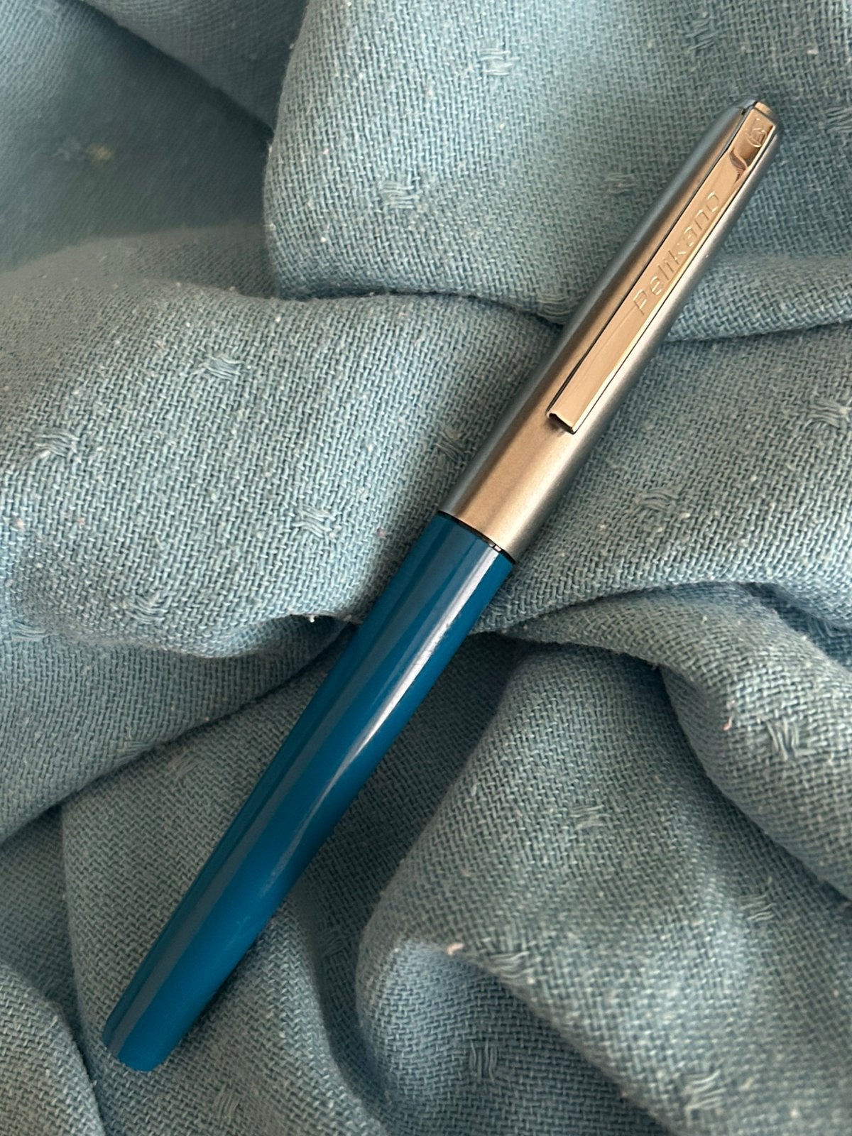 Pelikan Pelikano Vulpen Blauw Kunststof met Stalen Dop, Ophalen of Verzenden, Zo goed als nieuw, Vulpen, Overige merken