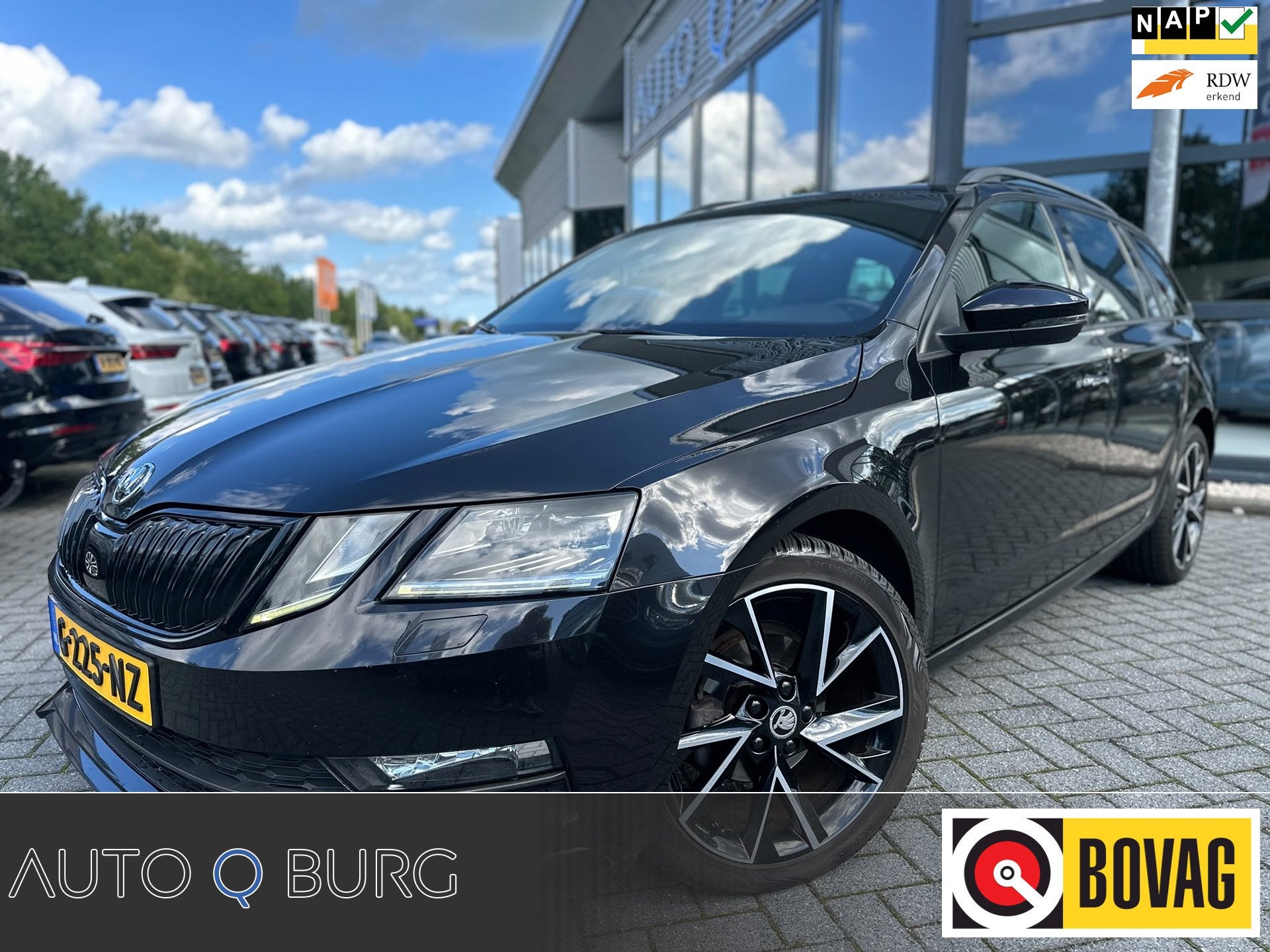 Skoda Octavia Combi 1.6 TDI Greentech Sport Business | DSG A, Auto's, Gebruikt, Euro 6, 4 cilinders, 116 pk