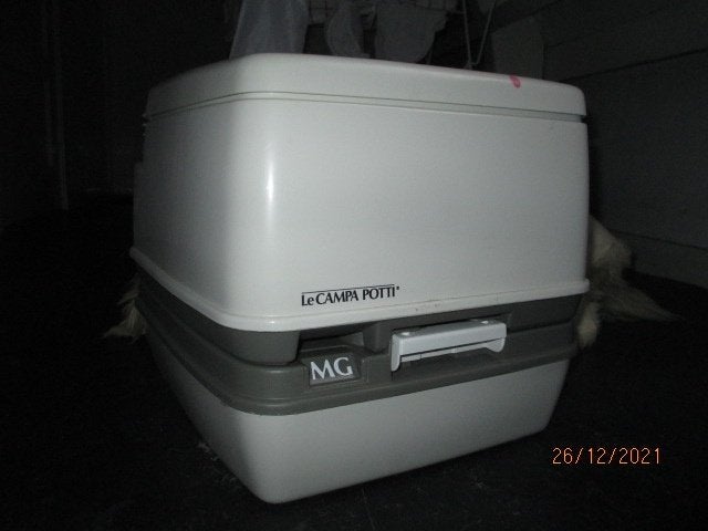 chemisch toilet, Caravans en Kamperen, Ophalen of Verzenden, Zo goed als nieuw