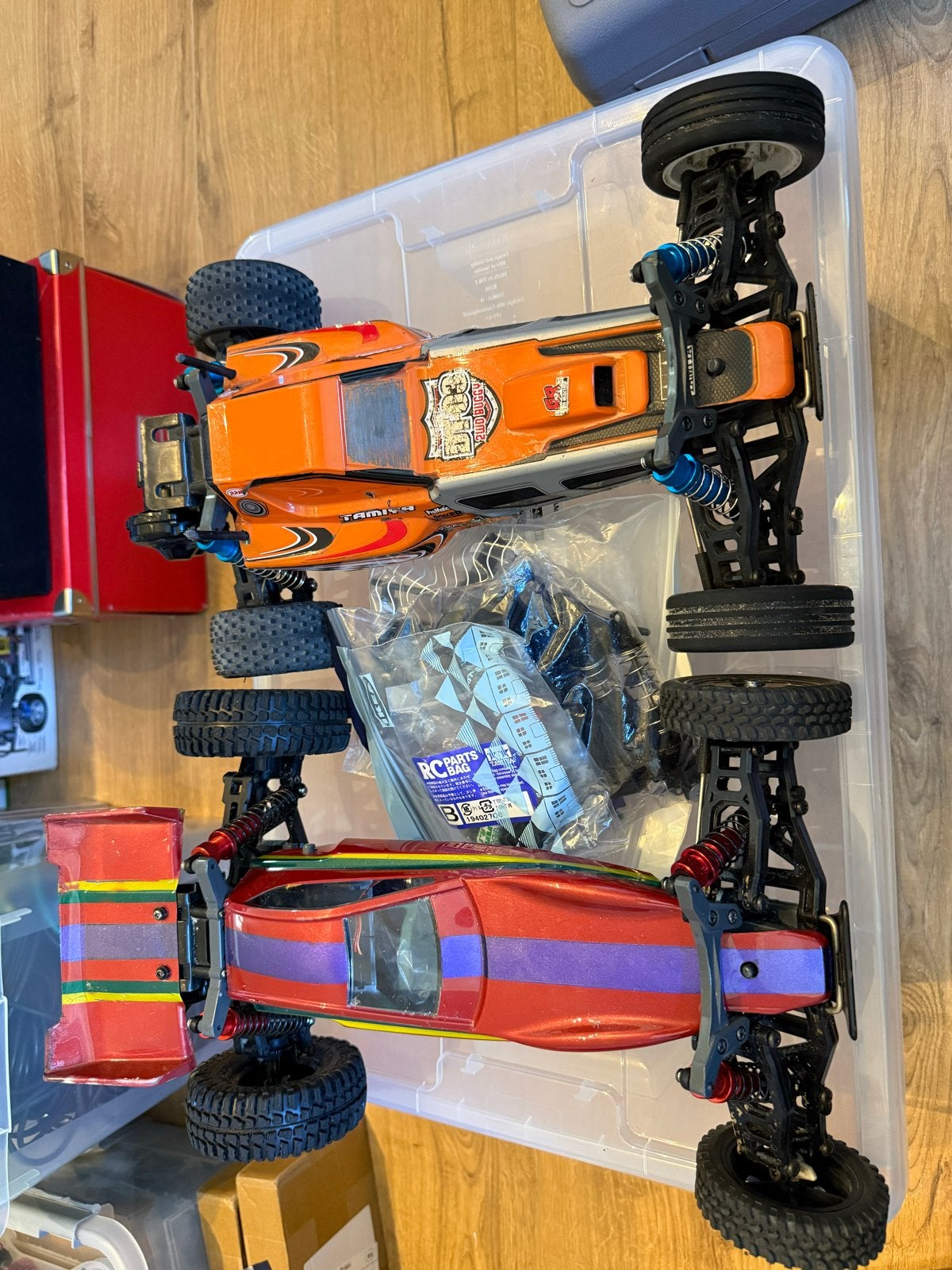 2 TAMIYA Buggy's met stuurservo, Gebruikt, Auto offroad, Schaal 1:10, Ophalen
