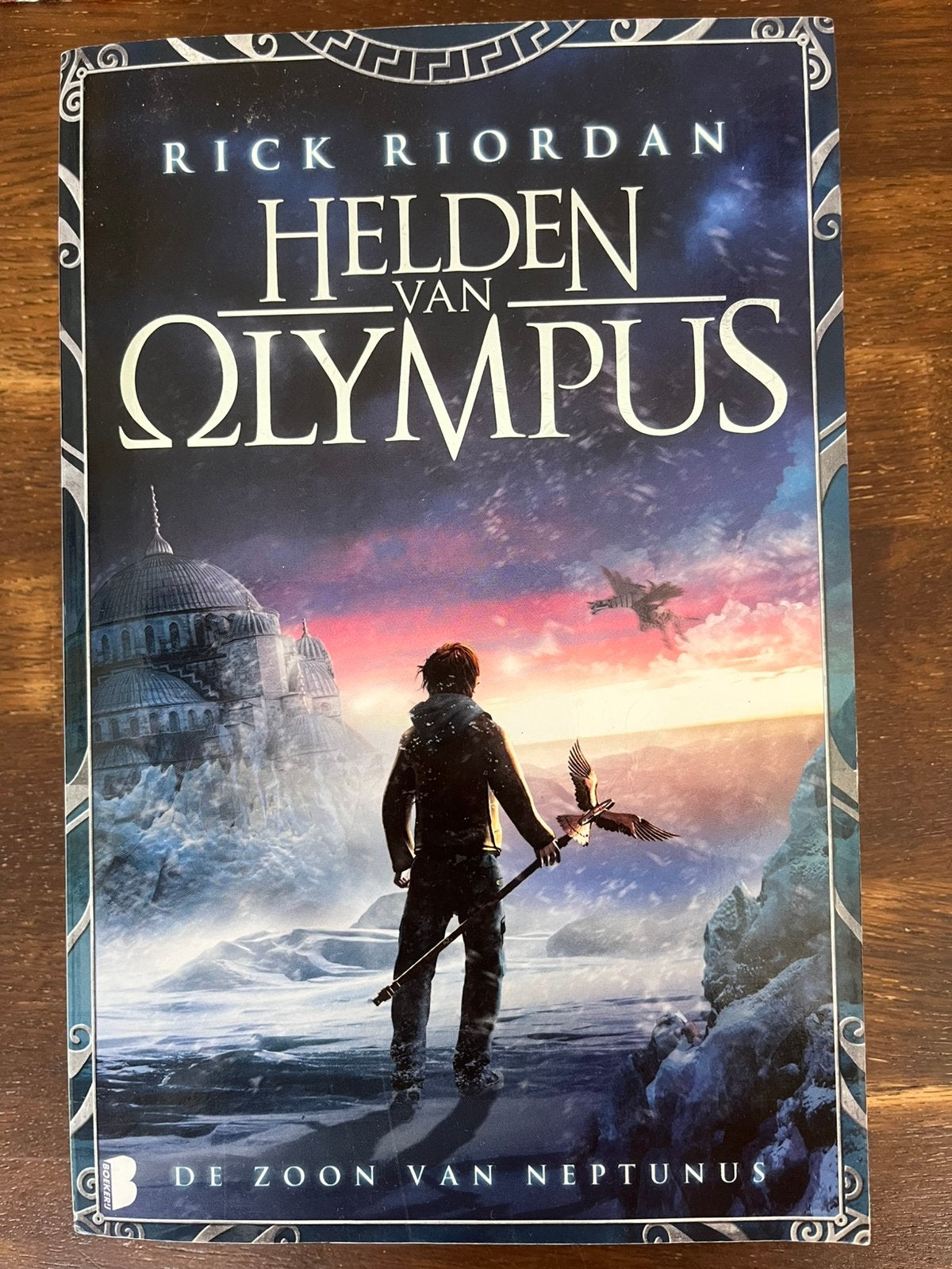 Helden van Olympus - De Zoon van Neptunus, Boeken, Fantasy, Ophalen of Verzenden, Zo goed als nieuw