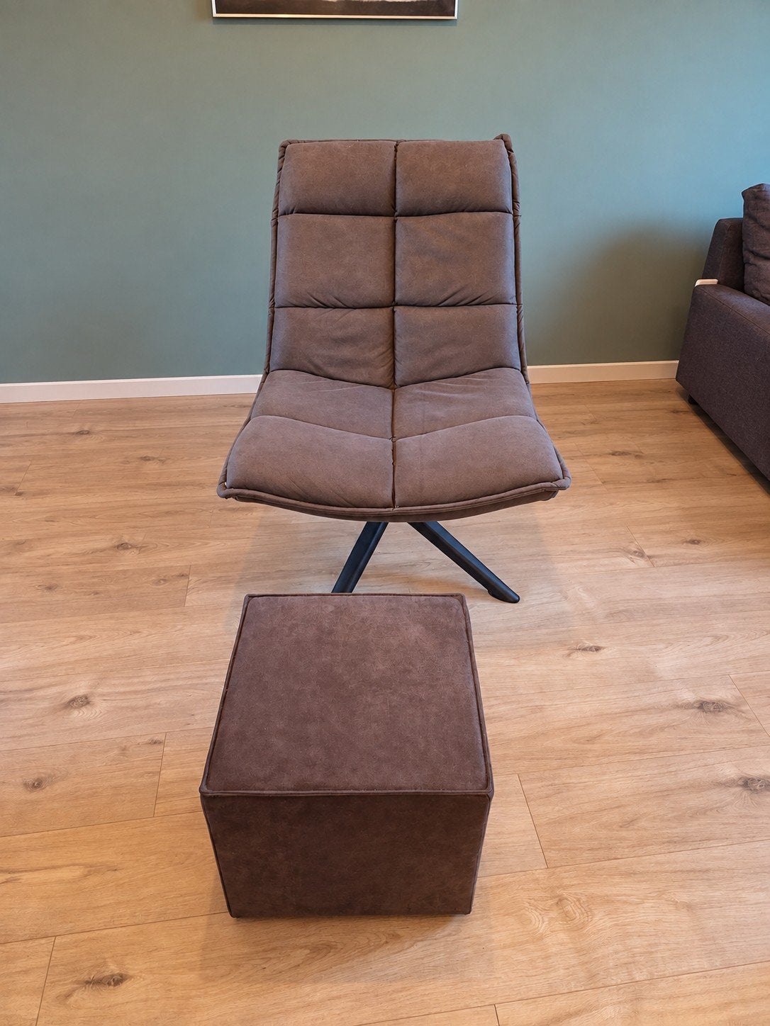 Leen Bakker draaifauteuil Clayton met hocker / poef, Ophalen, Gebruikt