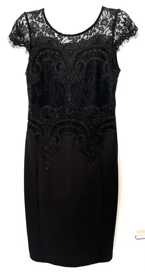 Lipsy London jurk maat 40[v], Maat 38/40 (M), Zwart, Ophalen of Verzenden, Zo goed als nieuw