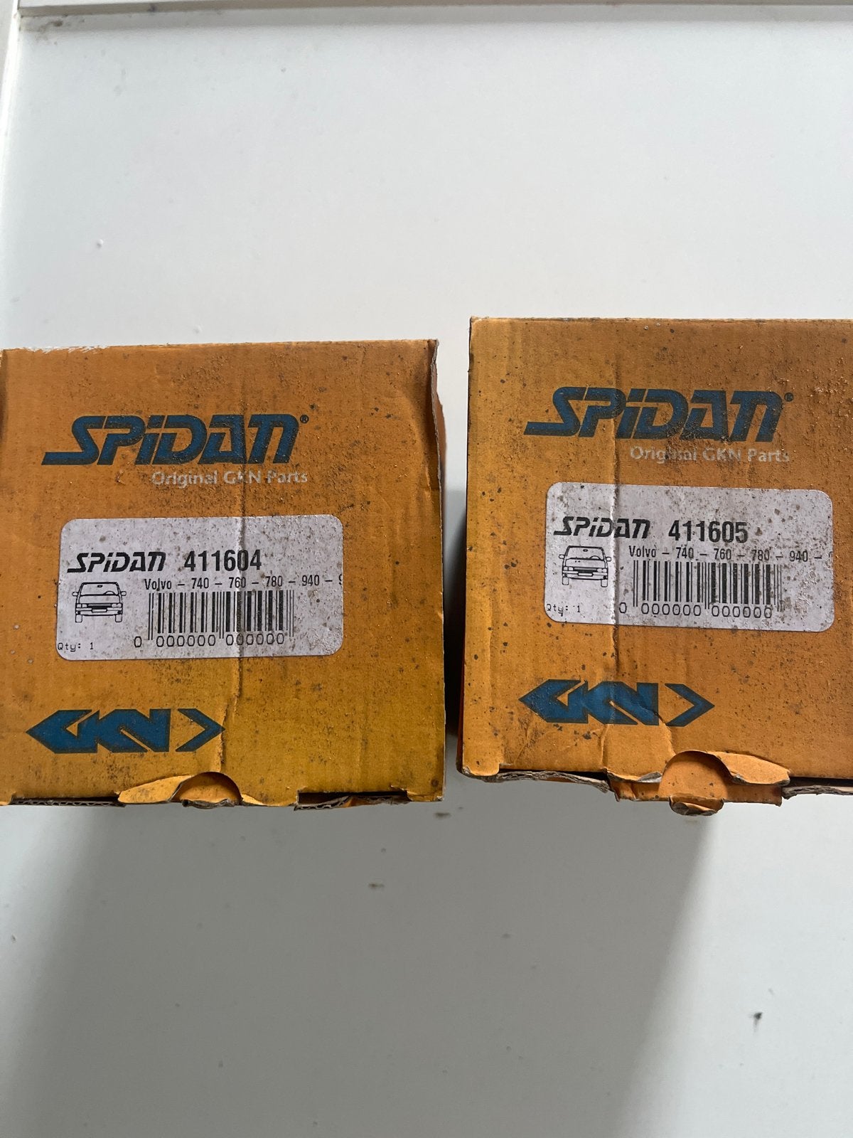 Wielophanging rubbers links en rechts achter Volvo, Ophalen of Verzenden, Nieuw, Volvo