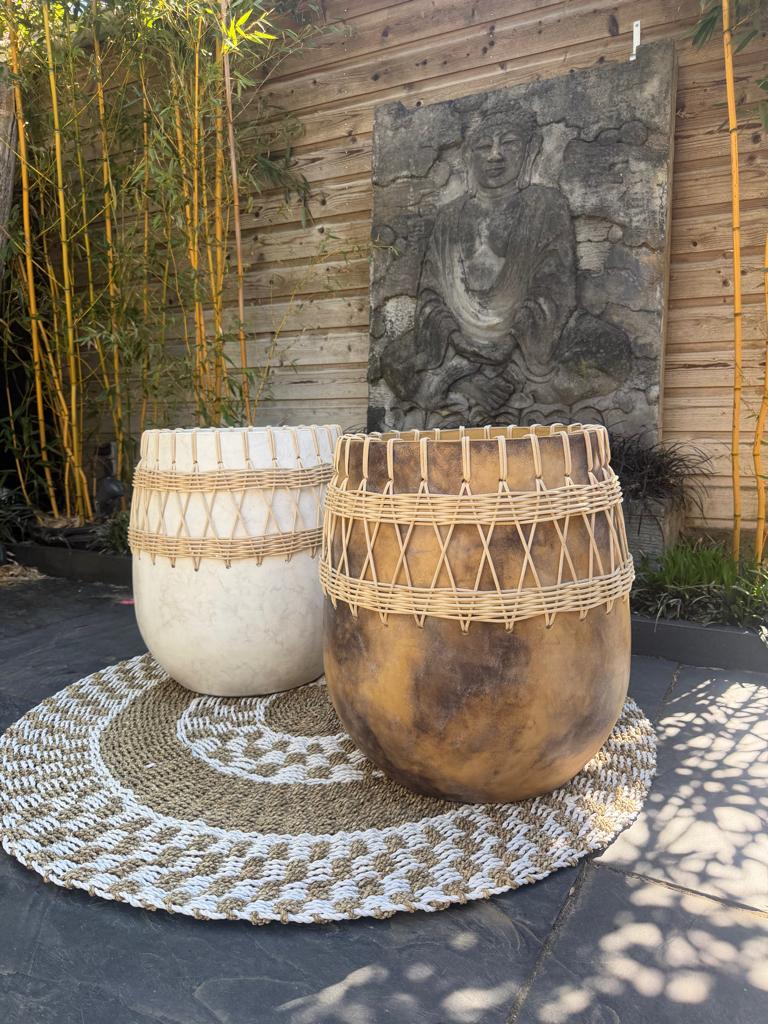 Boho Ibiza pot bruin en wit Bali Indonesie xxl, Tuin en Terras, Bloempotten, Ophalen, Verburgt Vintage, 40 cm of meer, https://verburgtvintage.nl/#contact