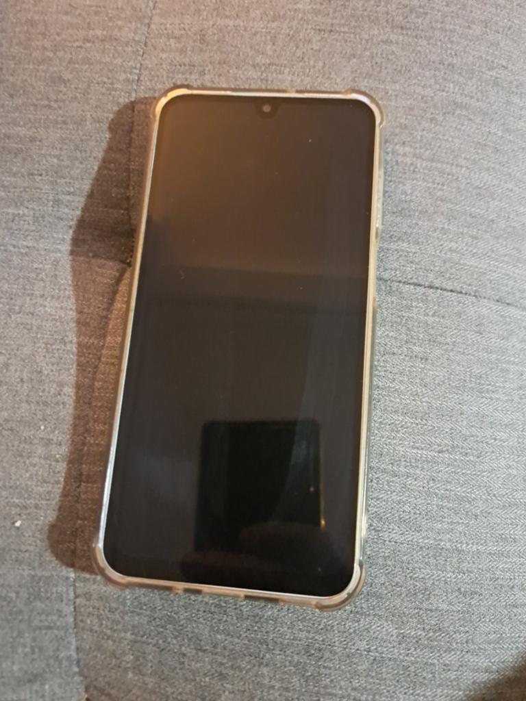 Smartphone met hoesje - Goede staat, Gebruikt, Overige modellen, Ophalen of Verzenden, Zonder simlock