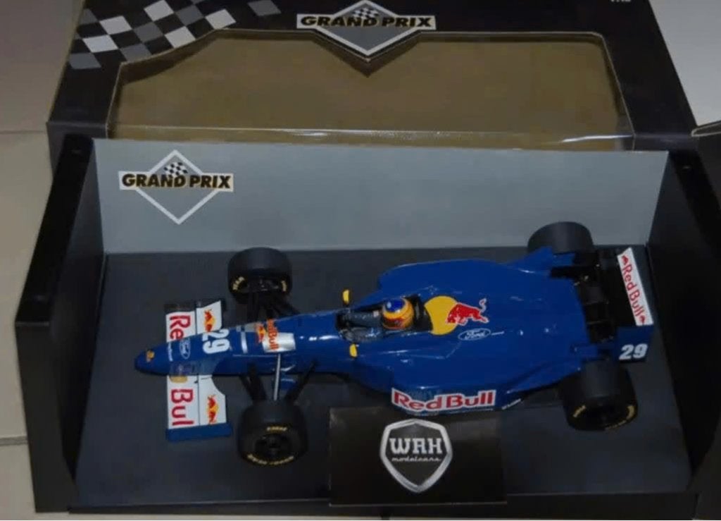 1:18 F1 SAUBER C14 WENDLINGER RED BULL Minichamps WRH, Verzenden, Zo goed als nieuw, Auto, MiniChamps