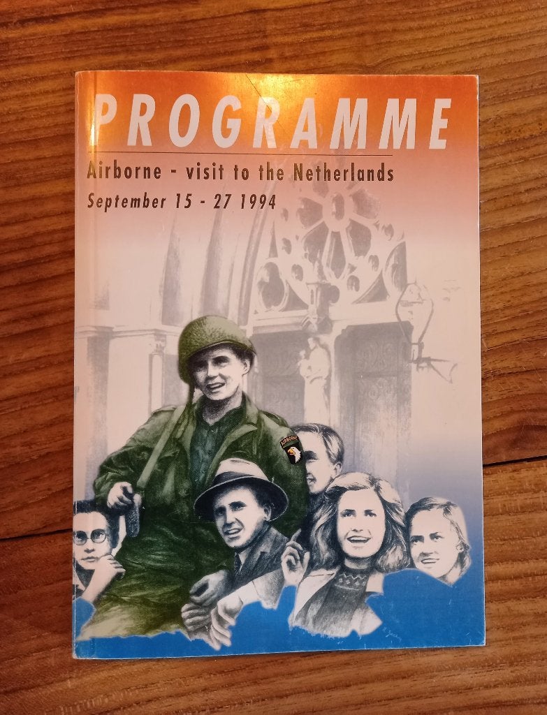 Remember September 1944 - 1994 programme 101st airborne Easy, Verzamelen, Ophalen of Verzenden, Nederland, Boek of Tijdschrift
